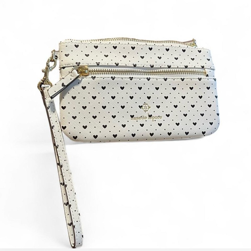 NWT Nanette Lepore Heart Print Wristlet